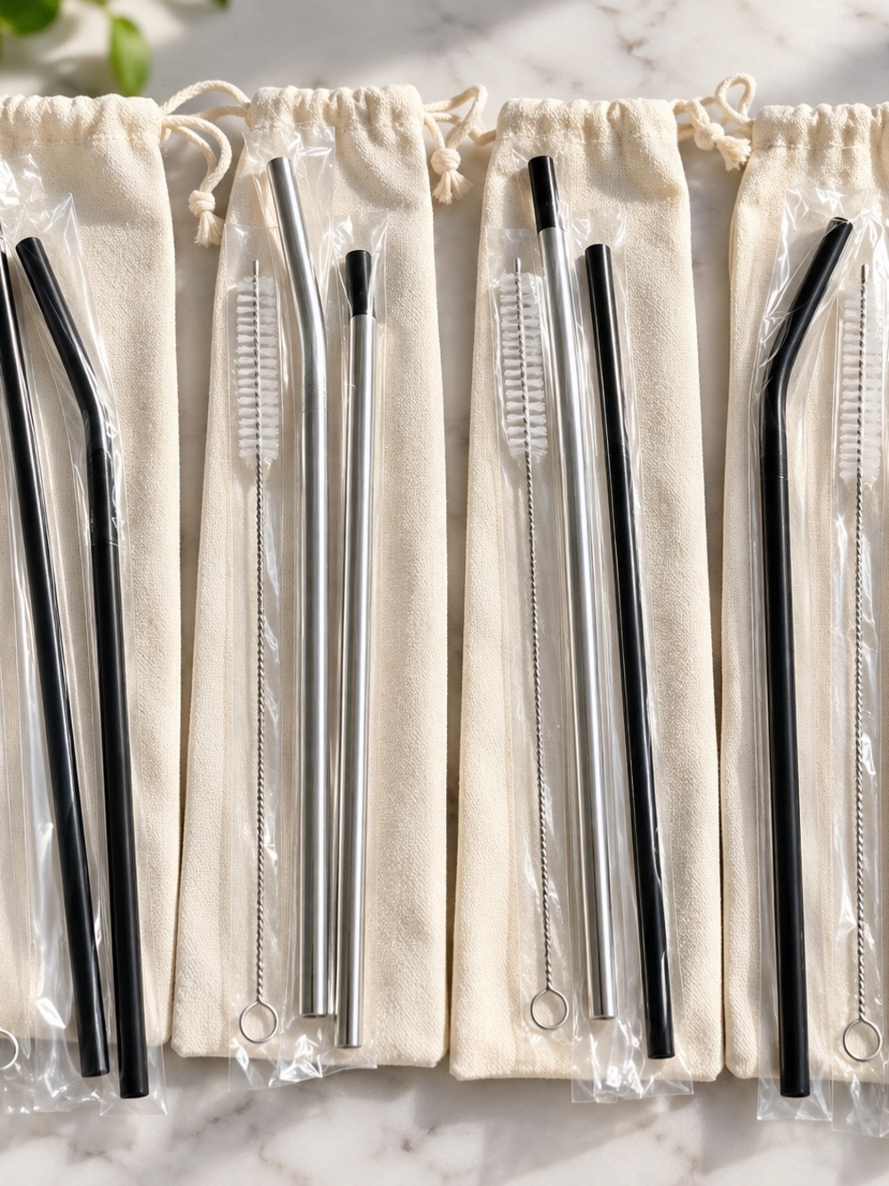 Stainless Steel & Black Reusable Straw Set with Cleaning Brush - Neutral